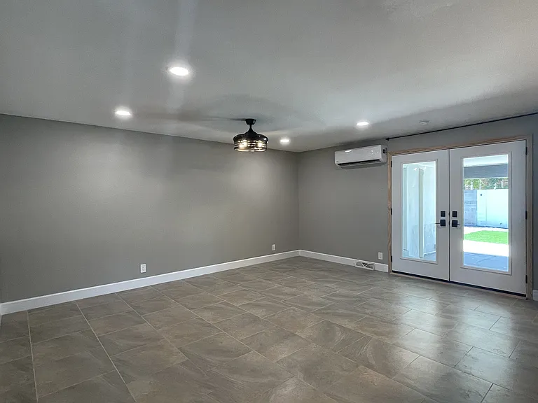 7604 Sierra Azul Ave NE — Photo 6