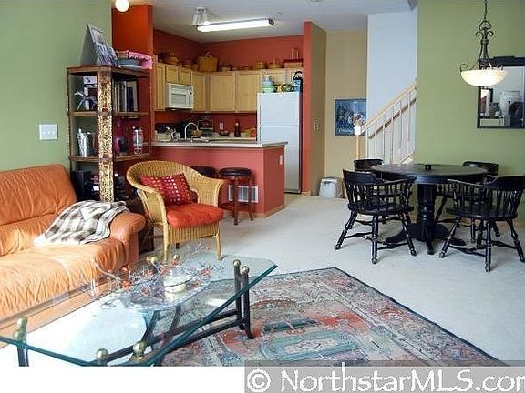 2nd image of 3676 Abercrombie Ln