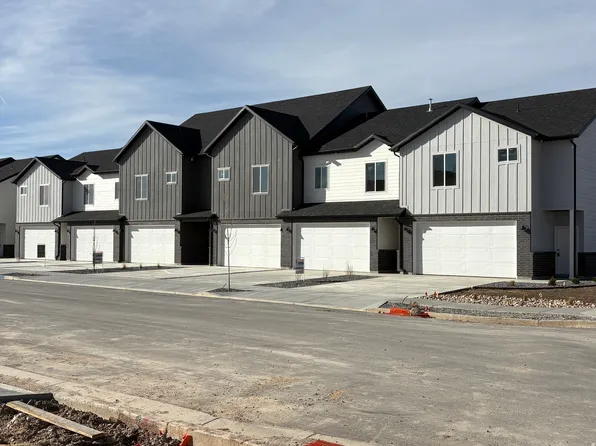 4354 W 1825 N #104, West Point, UT 84015