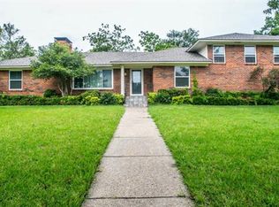 1625 Apache Dr, Garland, TX 75043