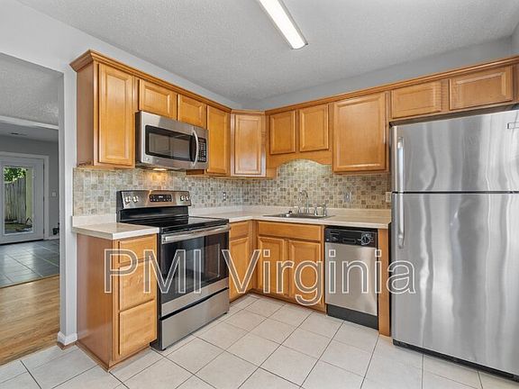3rd image of 5948 Clear Springs Ct