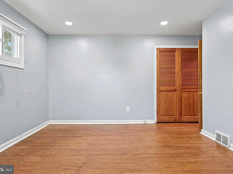 309 Williams Rd — Photo 17