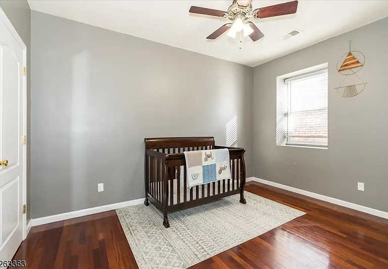 33-37 New York Ave #2A — Photo 17