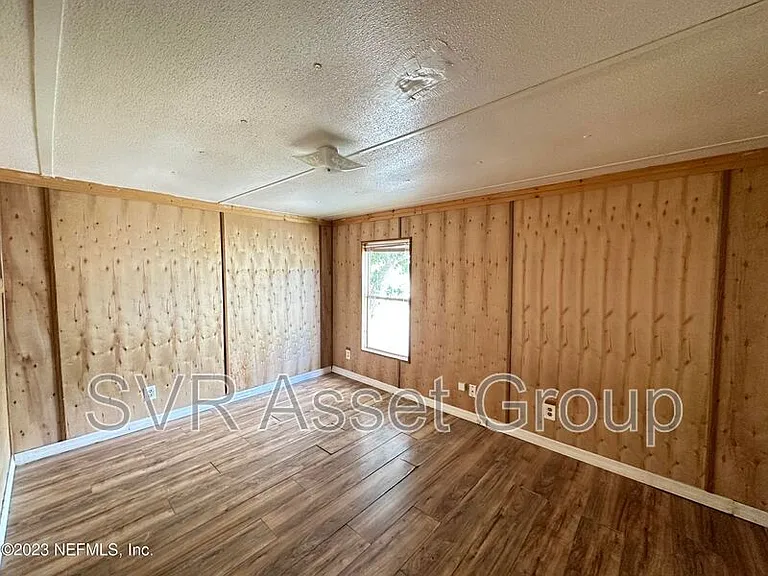 950 Sidney St #12 — Photo 8