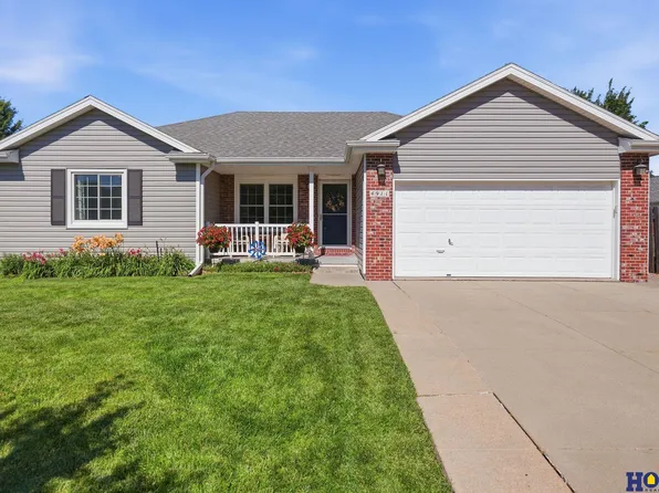 4911 NW 10th St, Lincoln, NE 68521