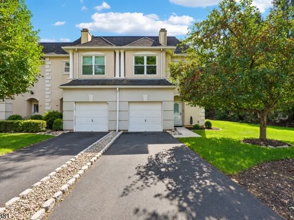 8001 Brittany Dr, Wayne Twp., NJ 07470