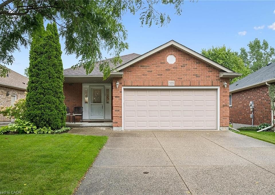 1st image of 555 Killbear Ct