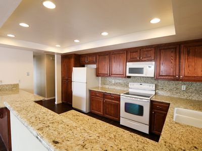 23434 N Canyon Lake Dr, Canyon Lake, CA, 92587