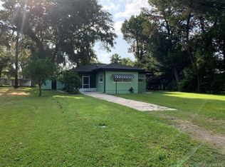 25 Magnolia Ave, Yankeetown, FL 34498