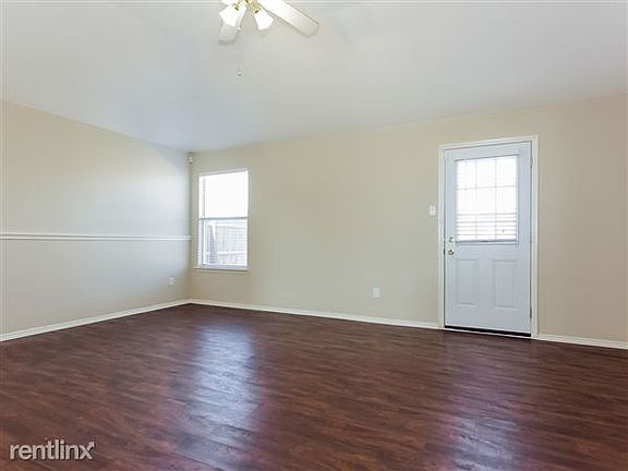 05-LivingRoom