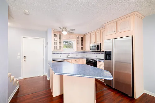 92550 Overseas Hwy #202 Photo 1