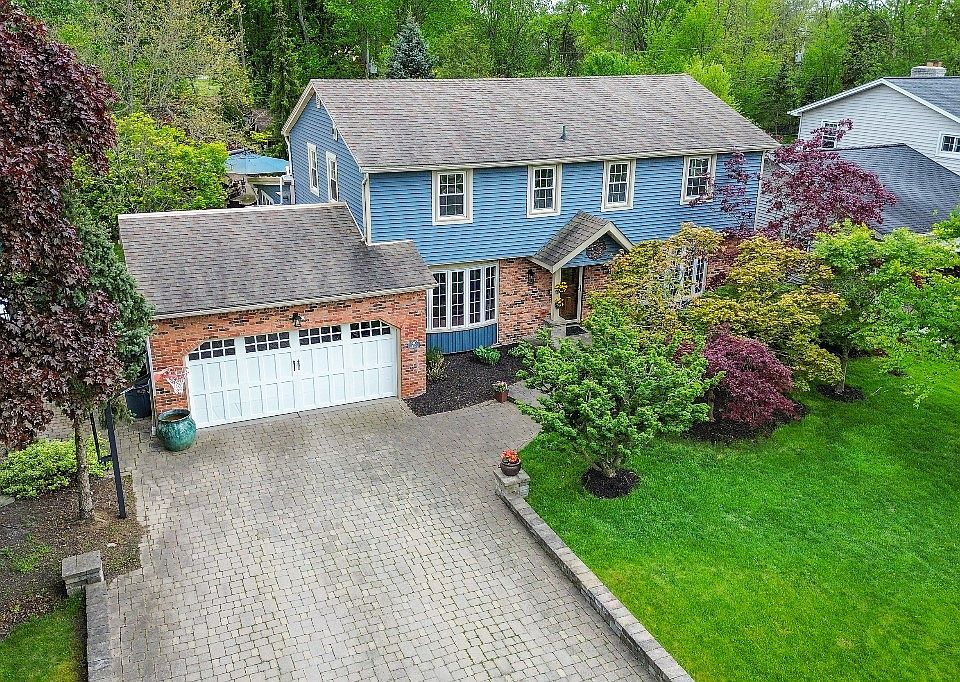 1st image of 610 Cottonwood Dr