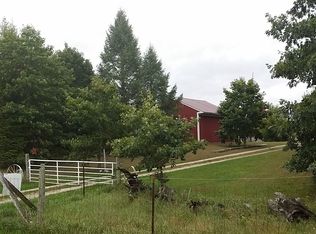 8881 Dickerson Lake Rd, Greenville, MI 48838