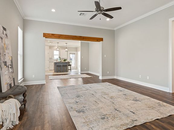 4th image of 208 Adry Ln