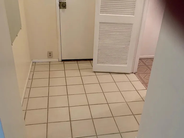 8801 W Golf Rd — Photo 3