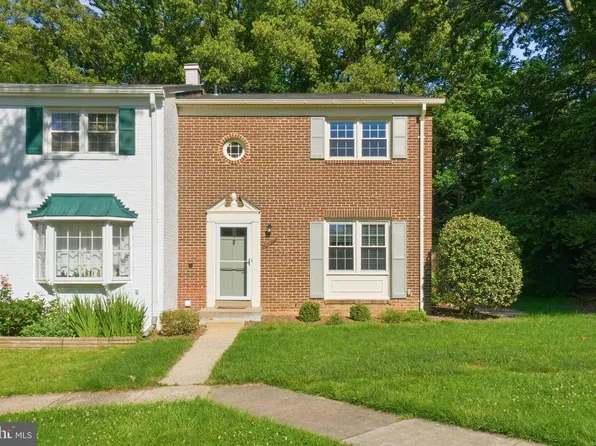 6851 Brian Michael Ct, Springfield, VA 22153