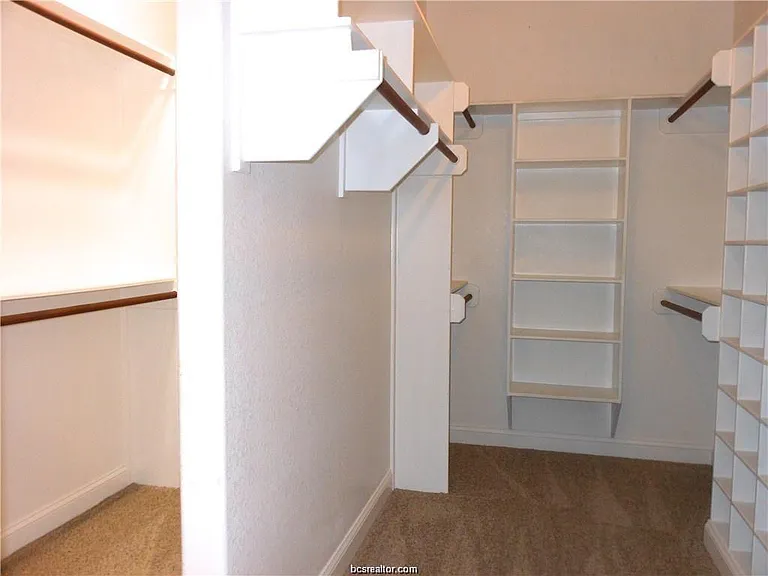 4106 Rocky Mountain Ct — Photo 10