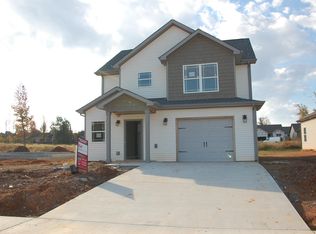 127 Magnolia Pl, Clarksville, TN 37042