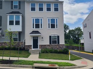 1006 Valley Run Dr, Fredericksburg, VA 22401