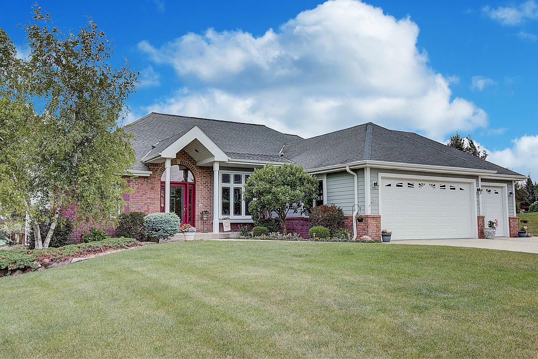 N16W29973 Brookstone Cir Pewaukee WI 53072 Zillow