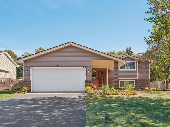 14776 Hallmark Dr, Apple Valley, MN 55124