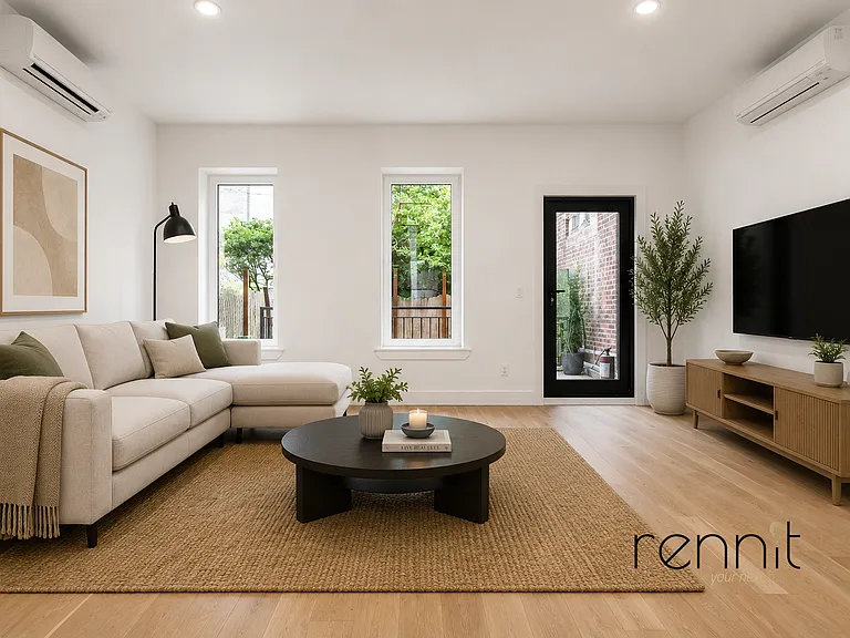 332 Myrtle Ave #BACKYARD — Photo 1