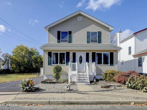 142 Washington Street, Keyport, NJ 07735