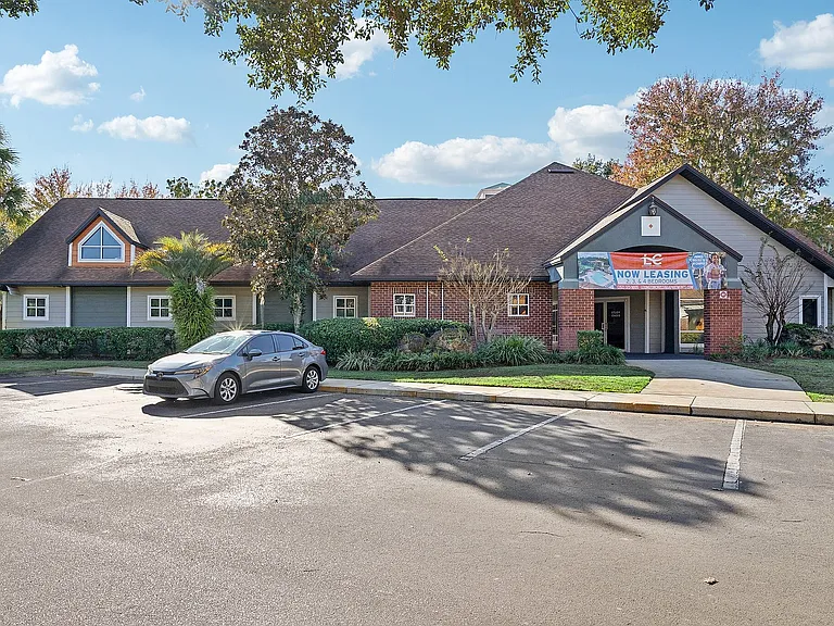 33-web-or-mls-SW 27th St-1212-901