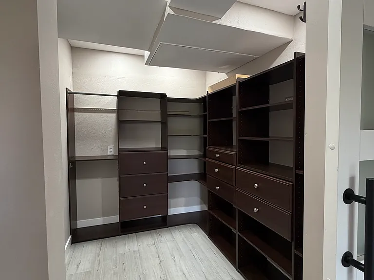 3416 Hathaway Ave #116 — Photo 6