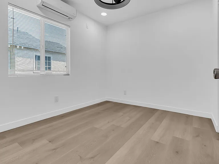 5518 Denker Ave — Photo 30