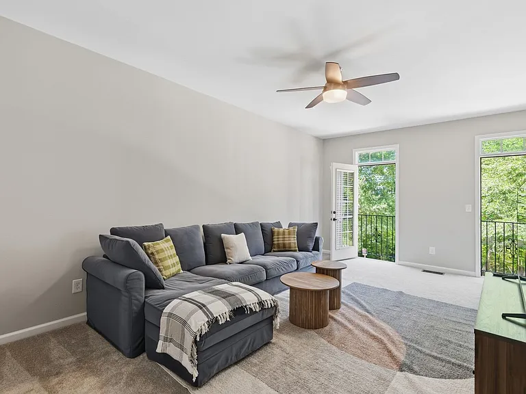 13842 Winmau Ln — Photo 10