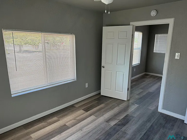 1009 S Lea Ave — Photo 11
