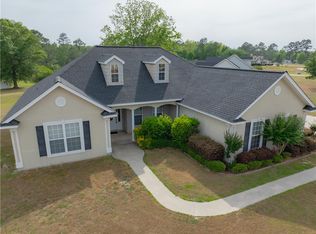 6306 Sun Dell Cir, Blackshear, GA 31516