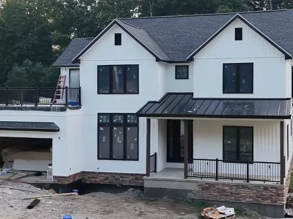 2854 Gloria Dr, Ashland, KY 41102