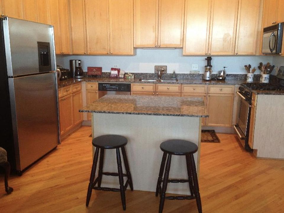 1st image of 2531 N Southport Ave #S-4n