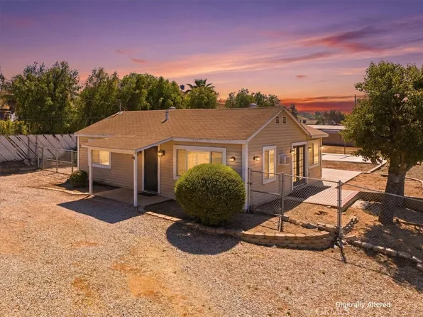 936 2nd St, Norco, CA 92860