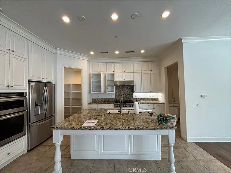 65 Berkshire Wood — Photo 5