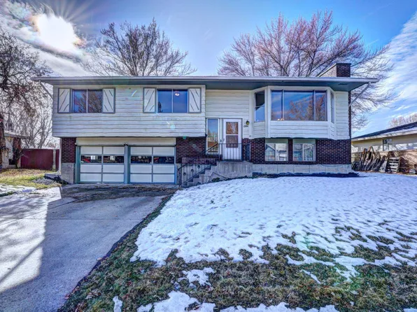 1304 Bristol Dr, Montrose, CO 81401