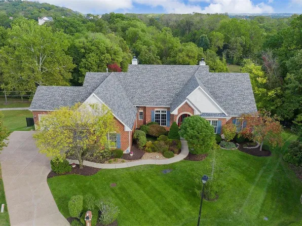 4300 Austin Pass Ct, Saint Charles, MO 63304