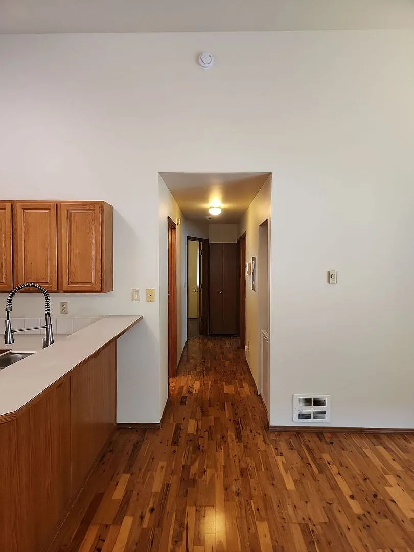 2073 Cherry St #5 — Photo 2