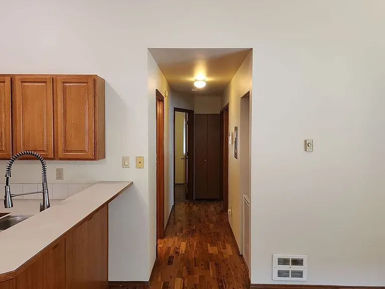 2073 Cherry St #5 — Photo 2