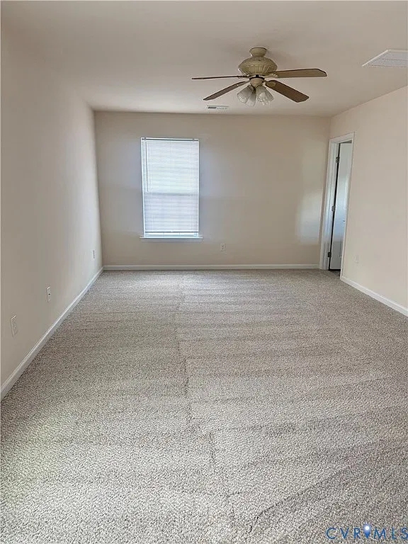 3 bed, 2.5 bath, 2240 sqft, $2,450 — Photo 4