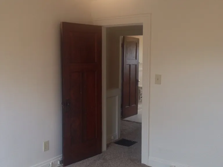 437-451 Rhoads Ave — Photo 39