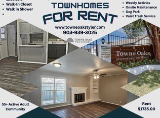 594 Towne Oaks Dr, Tyler, TX 75701