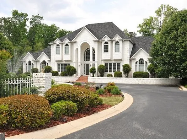 170 Howard Oaks Dr, Macon, GA 31210