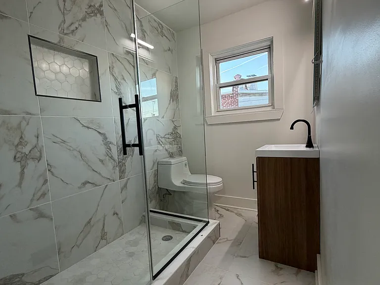 2644 Tilton St — Photo 6