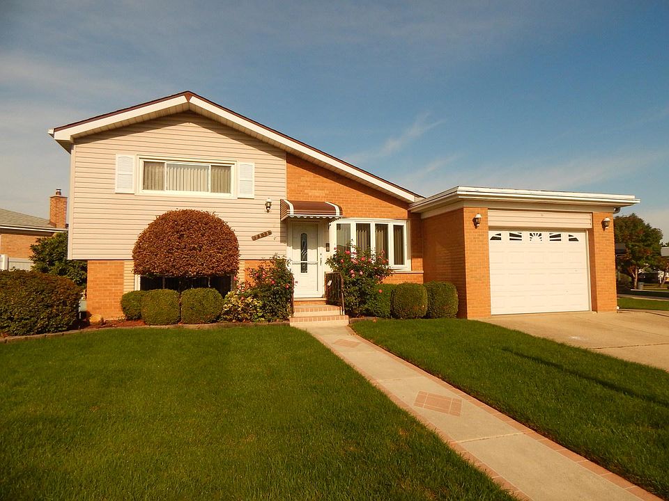 1st image of 9838 Sterling Ln