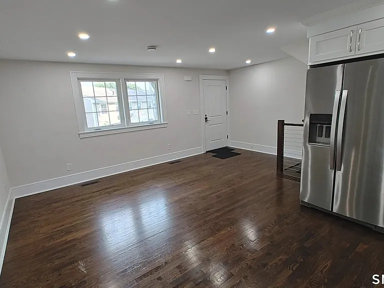 42 Poe Ct #42 — Photo 8