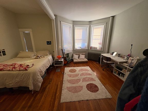 4th image of 1197 Commonwealth Ave APT 2