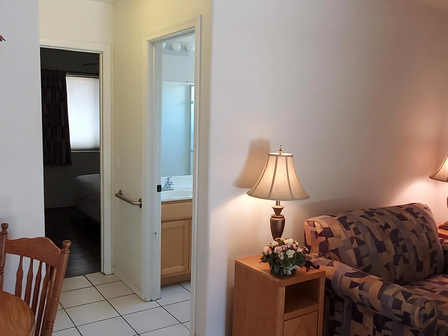 1 bed, 1.0 bath, 1659 sqft, $1,200 — Photo 4